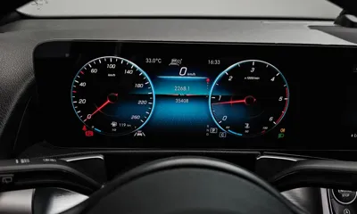 Mercedes-Benz GLB-Class 2021, 35408 км, за 27088.61 USD - фото 8