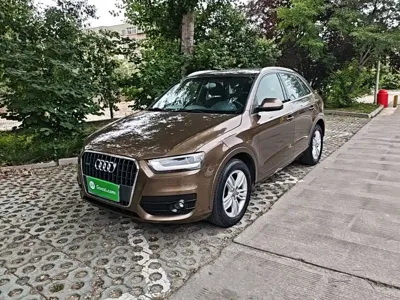Audi Q3 · 2014 год