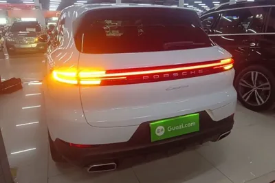Porsche Cayenne 2024, 100 км, за 125067 USD - фото 5