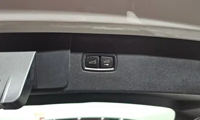 Porsche Cayenne 2021, 74524 км, за 60586.35 USD - фото 20