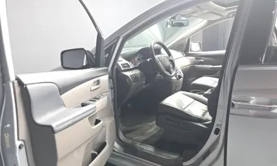 Honda Odyssey 2013, 108926 км, за 6449.51 USD - фото 10