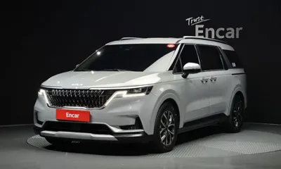Kia Canival · 2023 год