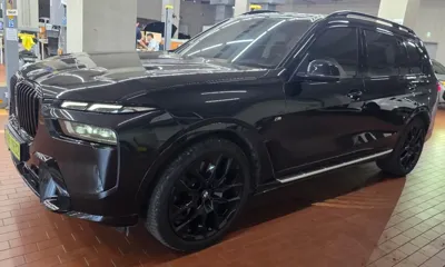 BMW X7 2025, 31977 км, за 75570.07 USD