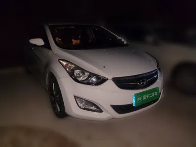 Hyundai Elantra (5th Generation 2015, 97000 км, за 4532 USD