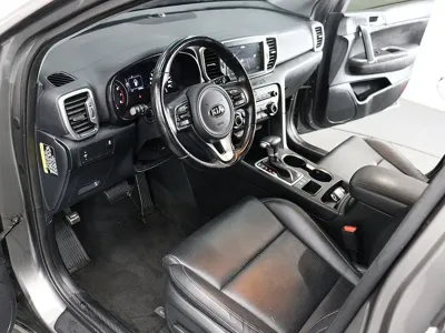 Kia Sportage 2018, 79389 км, за 9183.41 USD - фото 17