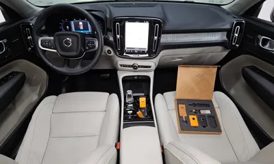 Volvo XC40 2025, 35661 км, за 25721.16 USD - фото 7