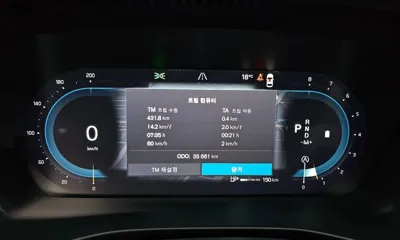Volvo XC40 2025, 35661 км, за 25721.16 USD - фото 8