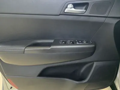 Kia Sportage 2016, 179000 км, за 5135.54 USD - фото 9