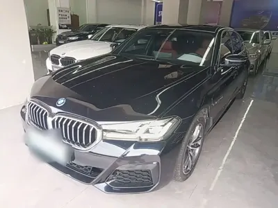 BMW 5 Series New Energy 2022, 59100 км, за 27623.07 USD
