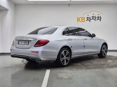 Mercedes-Benz E-Class 2017, 192942 км, за 10502.82 USD