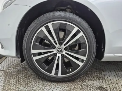 Mercedes-Benz E-Class 2017, 192942 км, за 10502.82 USD - фото 16