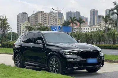 BMW X5 2021, 94000 км, за 42909 USD