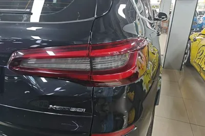 BMW X5 2021, 94000 км, за 42909 USD - фото 9