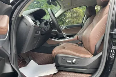 BMW X5 2021, 94000 км, за 42909 USD - фото 17