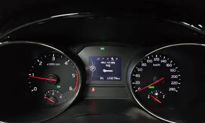 Kia Canival 2018, 123279 км, за 8259 USD - фото 8
