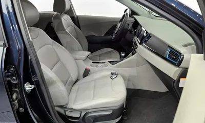 Kia Niro 2017, 125473 км, за 8210.72 USD - фото 11