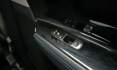 Kia Niro 2017, 125473 км, за 8210.72 USD - фото 18