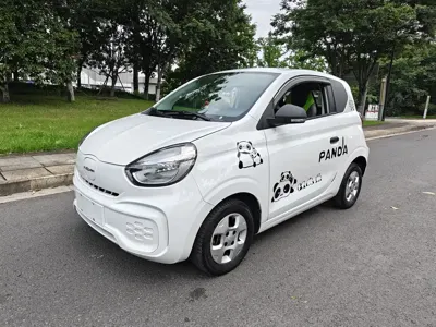 Roewe Clever · 2021 год