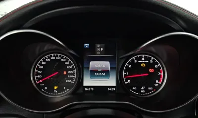 Mercedes-Benz C-Class 2018, 131674 км, за 14644.78 USD - фото 8