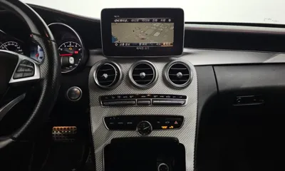 Mercedes-Benz C-Class 2018, 131674 км, за 14644.78 USD - фото 13