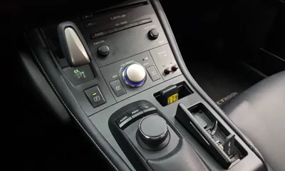 Lexus CT200h 2018, 115670 км, за 11430.46 USD - фото 9
