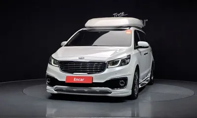 Kia Canival 2018, 96748 км, за 14385.18 USD
