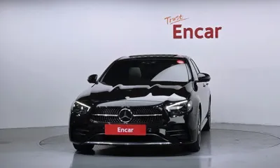 Mercedes-Benz E-Class 2023, 39021 км, за 28817.12 USD