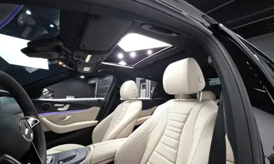 Mercedes-Benz E-Class 2023, 39021 км, за 28599.36 USD - фото 17