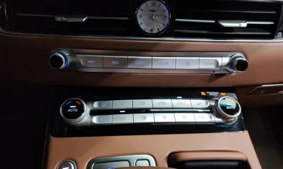 Genesis G90 2021, 49290 км, за 23005.91 USD - фото 32