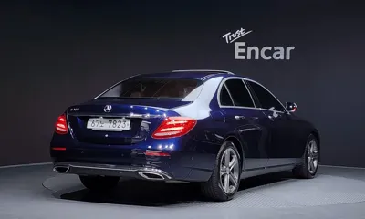 Mercedes-Benz E-Class 2019, 27182 км, за 18103.73 USD