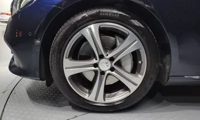 Mercedes-Benz E-Class 2019, 27182 км, за 18103.73 USD