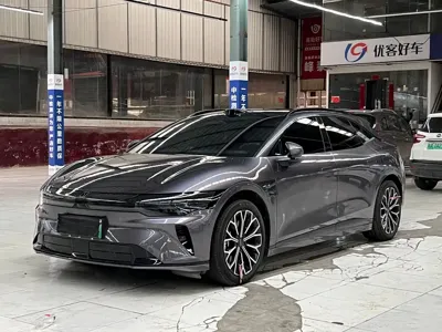 Zeekr 极氪007GT · 2025 год