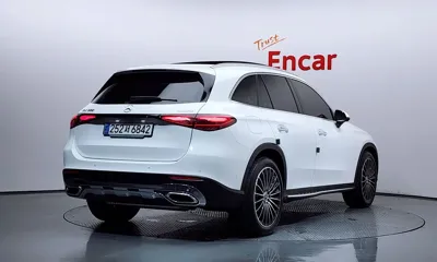 Mercedes-Benz GLC-Class 2025, 11751 км, за 42904.49 USD