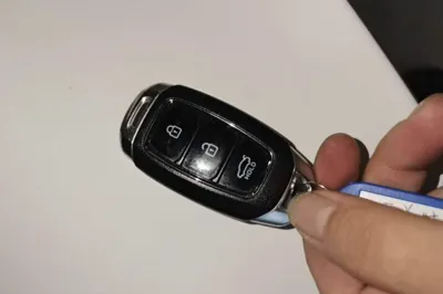 Hyundai Elantra 2021, 37500 км, за 11042 USD - фото 23