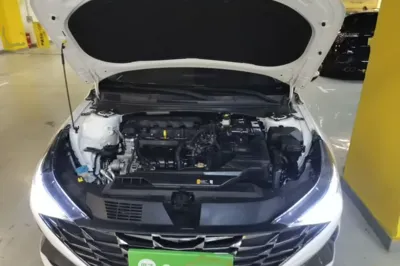 Hyundai Elantra 2021, 37500 км, за 11042 USD - фото 24