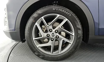 KG_Mobility_Ssangyong TIBOLI 2022, 30278 км, за 9511.41 USD