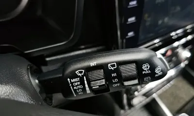 KG_Mobility_Ssangyong TIBOLI 2022, 30278 км, за 9511.41 USD - фото 17
