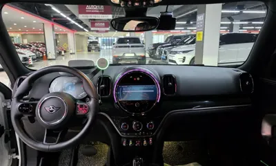 MINI Countryman 2024, 15179 км, за 24222.13 USD - фото 8