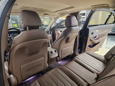 Mercedes-Benz E-Class 2019, 87000 км, за 16148.98 USD - фото 10