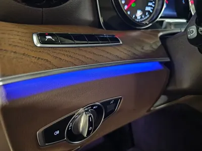 Mercedes-Benz E-Class 2019, 87000 км, за 16148.98 USD - фото 13