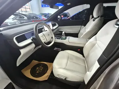 Xpeng G6 2025, 12000 км, за 18690.26 USD