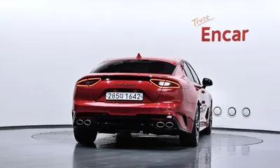 Kia Stinger 2020, 45365 км, за 13121.96 USD