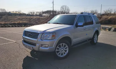 Ford Explorer · 2010 год