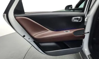 Hyundai Ioniq6 2023, 130525 км, за 18307.73 USD - фото 25