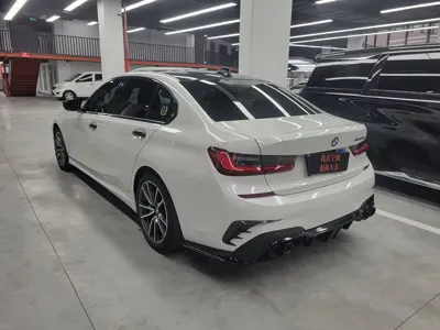 BMW 3 Series 2022, 30000 км, за 21747.67 USD - фото 9