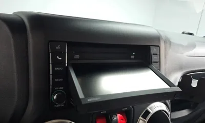 Jeep Wrangler 2017, 50128 км, за 18839.25 USD - фото 28