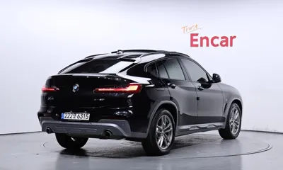 BMW X4 2021, 51135 км, за 27295.46 USD