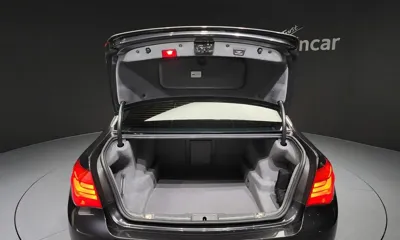 BMW 7-Series 2011, 60028 км, за 6568.57 USD - фото 20