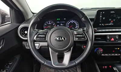 Kia K3 2019, 72937 км, за 9255.61 USD - фото 13