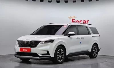 Kia Canival · 2023 год
